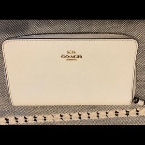 Coach Accordion Zip Wristlet Wallet
